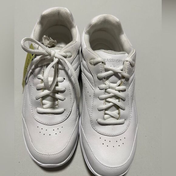 Grasshopper athletic shoes. Size 8. NWT - Picture 1 of 5